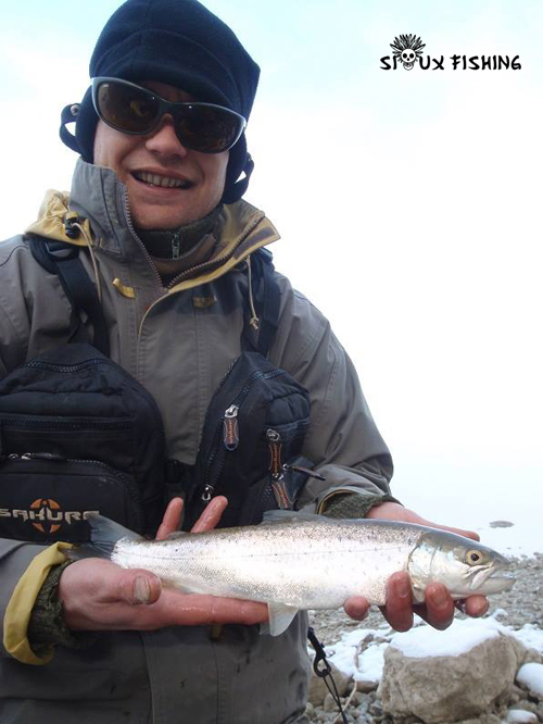 Pêche truite lacustre_ Lac de Joux