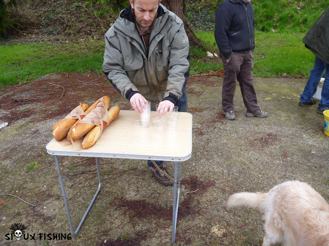 Nettoyage des bords de Seille
